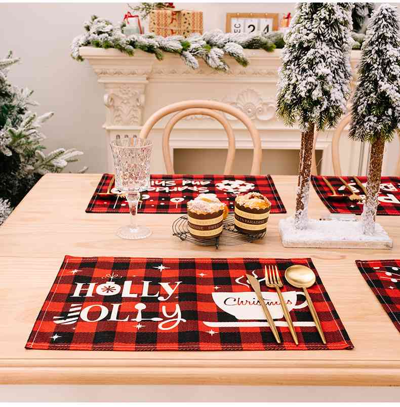 Assorted 2-Piece Plaid Placemats